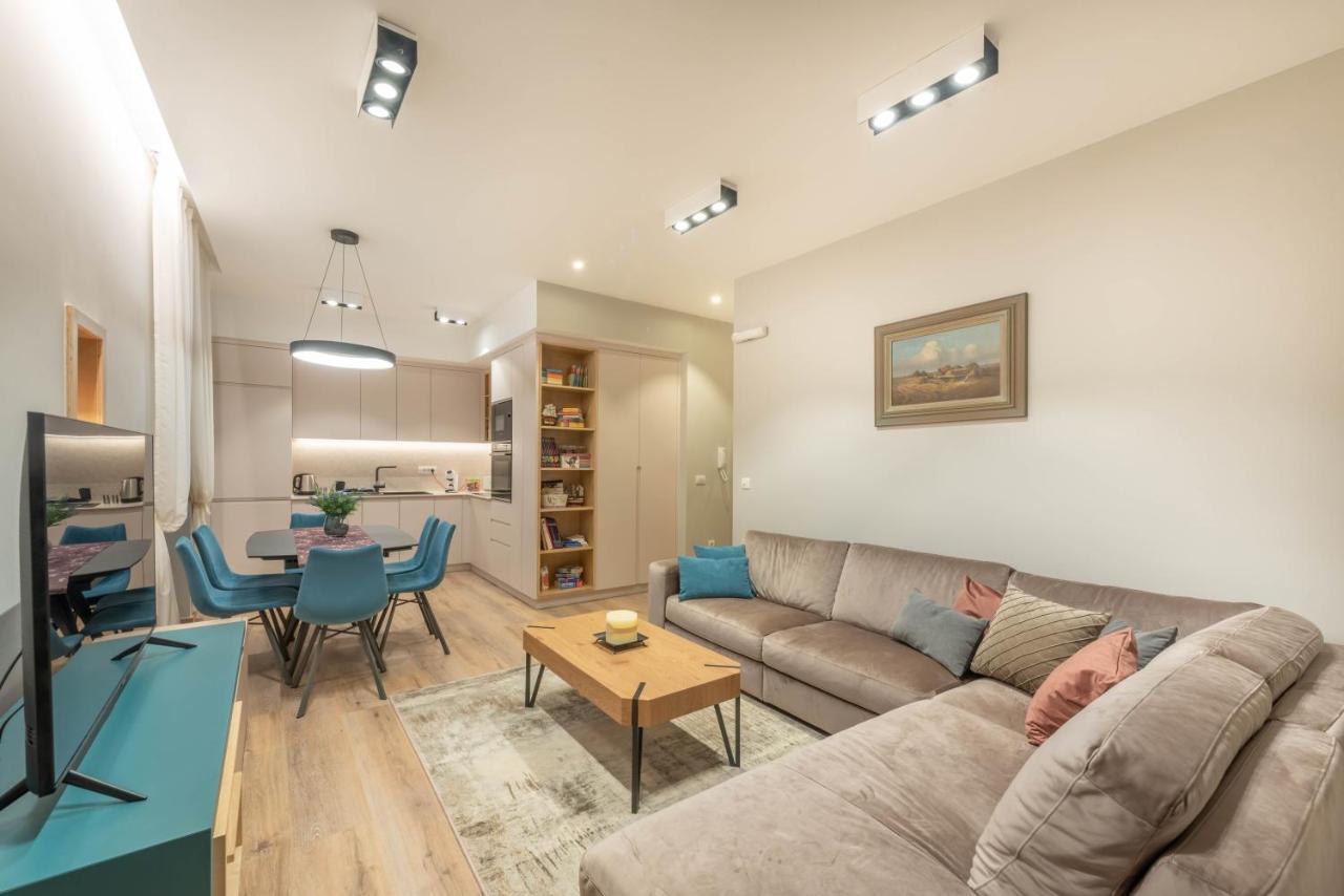 Sasha Di Cattaro - Old Town Lux Apartment Bagian luar foto