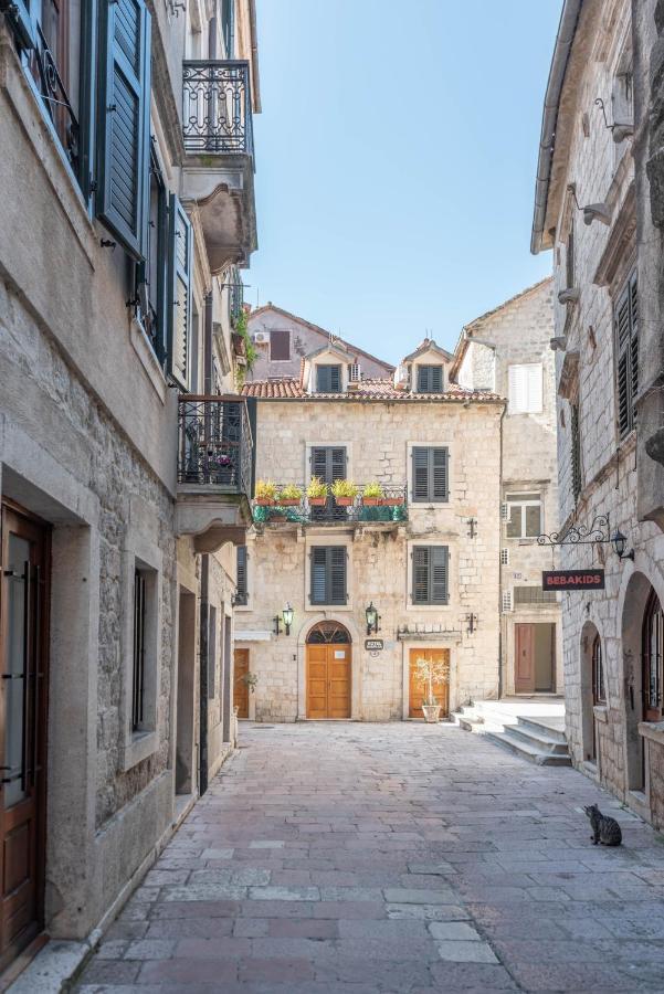 Sasha Di Cattaro - Old Town Lux Apartment Bagian luar foto