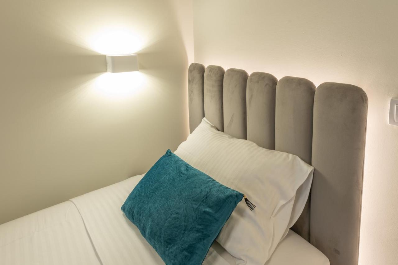 Sasha Di Cattaro - Old Town Lux Apartment Bagian luar foto